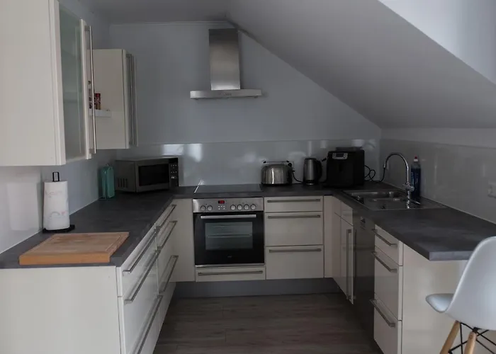 Moderne Neubau-Wohnung Mit Kamin Und 35Qm Dachterrasse