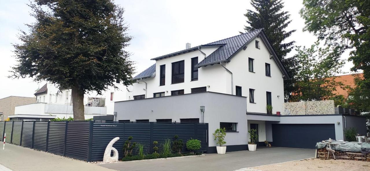 Apartment Moderne Neubau-wohnung Mit Kamin Und 35qm Dachterrasse